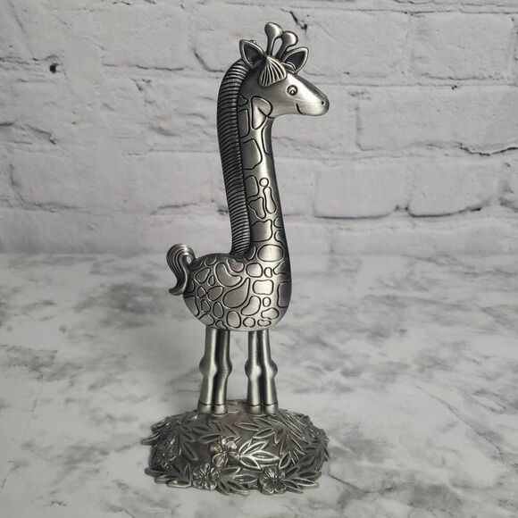 Pewter Fetco Giraffe Clip Card Holder - Picture 1 of 7